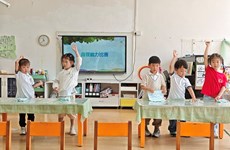  自理小能手，快乐显身手 ——独墅湖幼儿园小班组穿鞋子、叠毛巾自理能力比赛