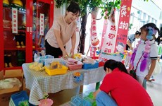 爱，在六月——独墅湖幼儿园爱心义卖活动